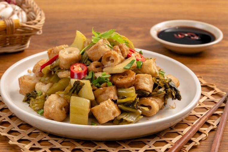 Lòng xào dưa cải chua